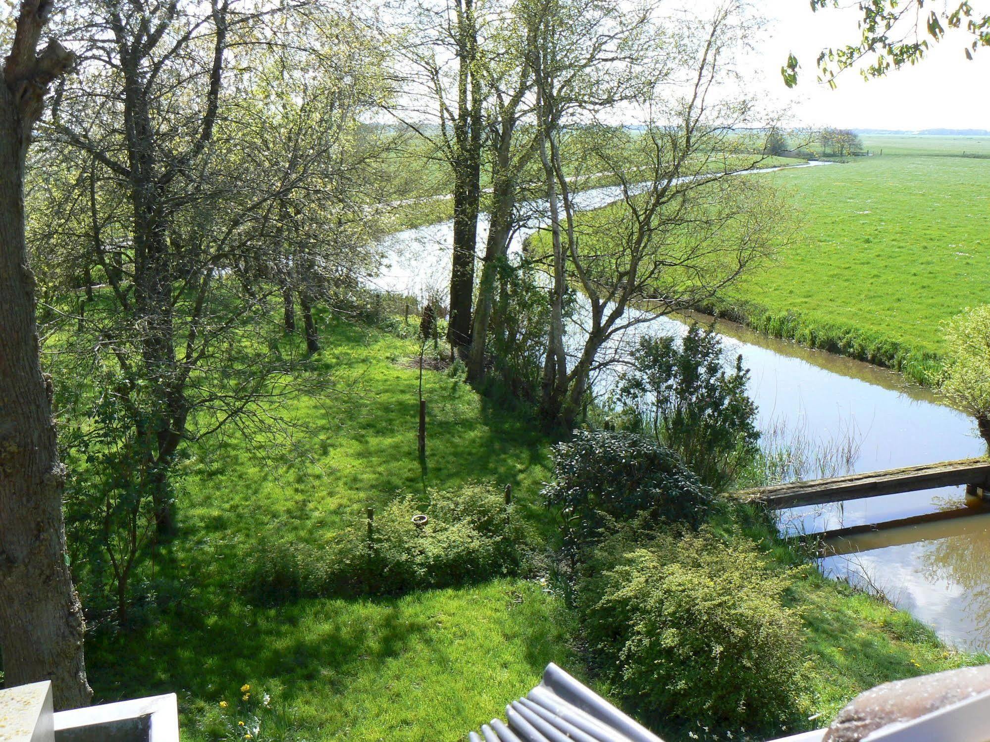 Groningen Buiten B&B Zuidhorn Екстериор снимка